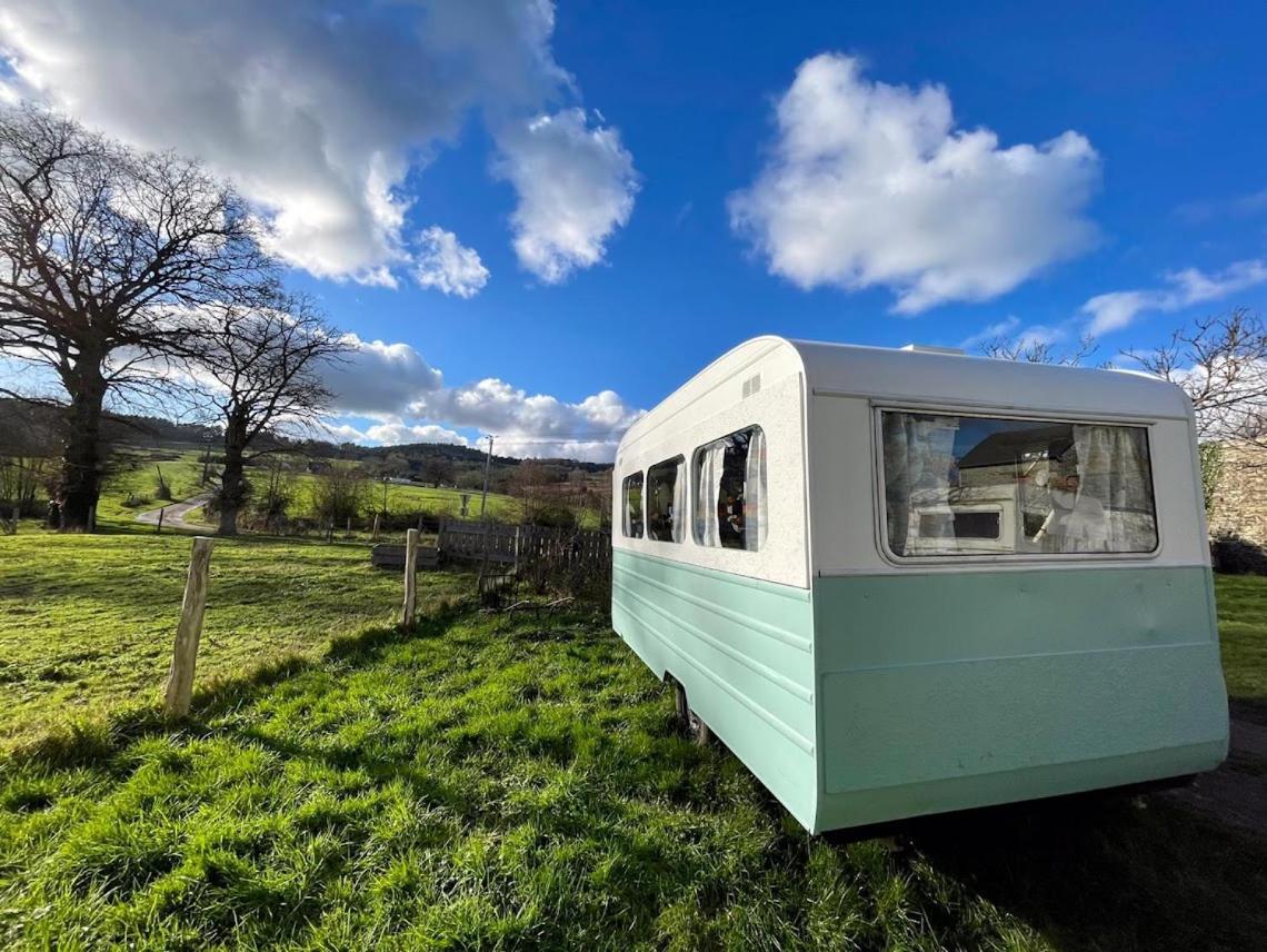 Camping Les Ronds Duval Face Aux Iles Anglo-Normandes Les Moitiers-d'Allonne Esterno foto