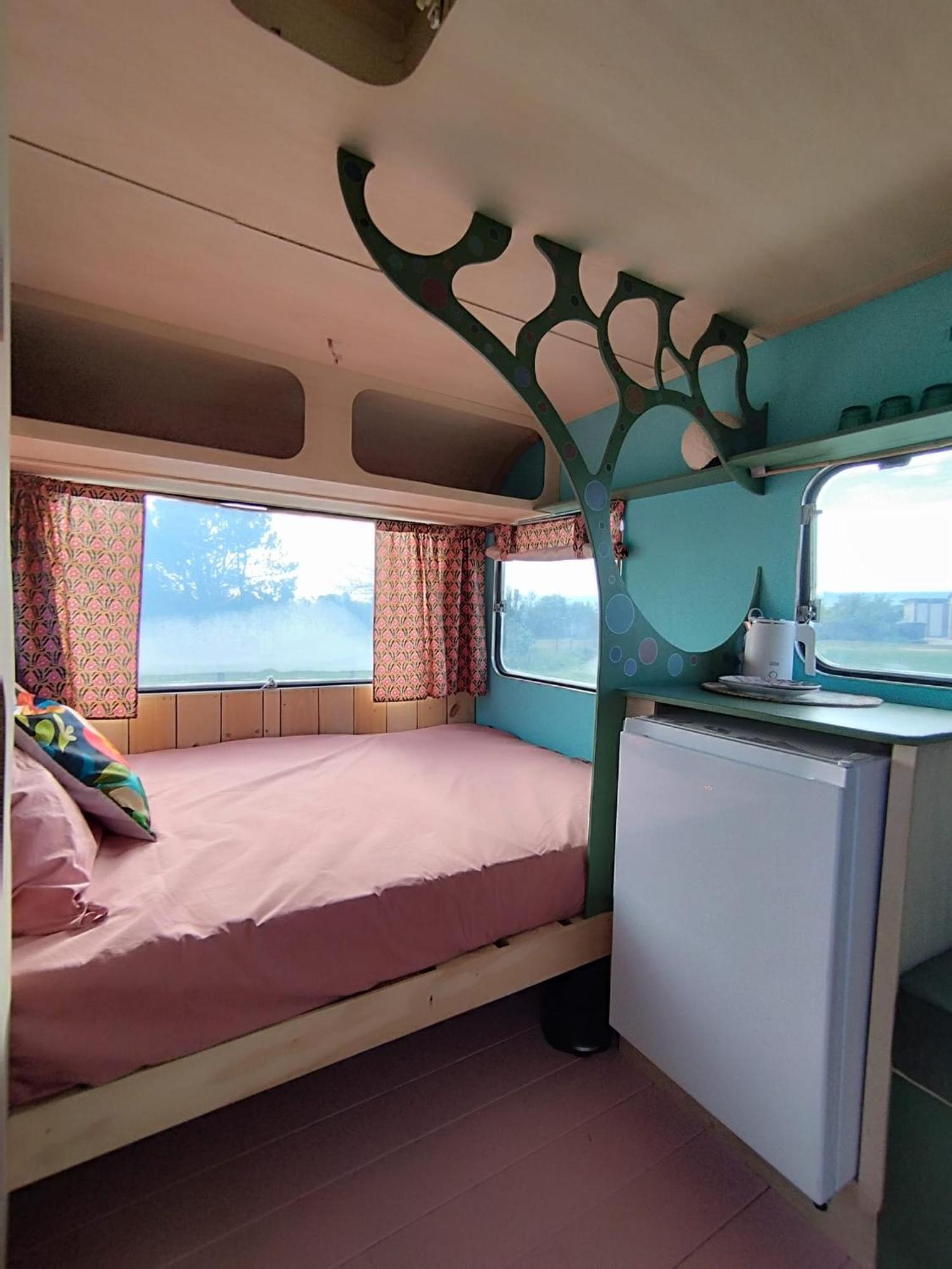Camping Les Ronds Duval Face Aux Iles Anglo-Normandes Les Moitiers-d'Allonne Esterno foto